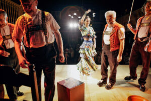 Heiden, Appenzell Ausserrhoden, Schweiz,1. Maerz 2008 - Appenzell meets Flamenco. Bettina Castano und Alder Buebe, Walter Alder am Hackbrett, Michi Boesch an der Violine, Willi Valotti an der Handorgel und Albert Duesel am Bass im Biedermeiersaal des Hotel Linde.

Photo by Daniel Ammann