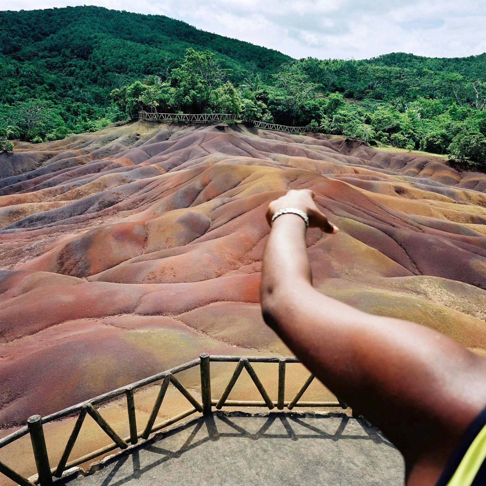 MAURITIUS,17.MAERZ02 -  Ferien auf der Insel Mauritius. Terre Rouge, Rote Erde, Naturphaenomen auf der Ferieninsel.

photo by Daniel Ammann