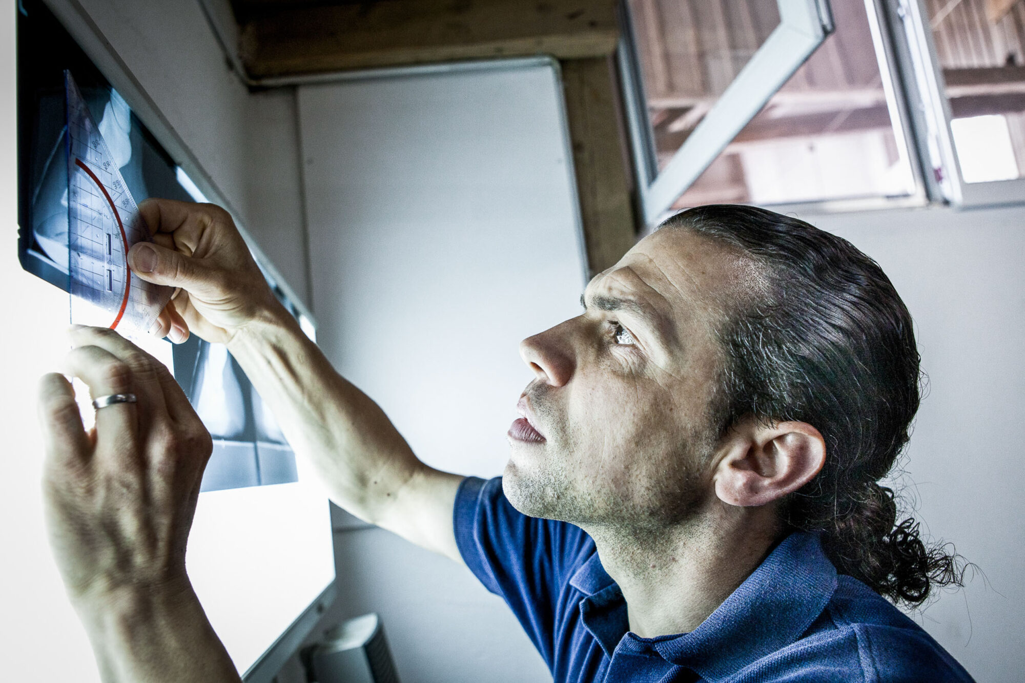 Heldswil, Frauenfeld, Thurgau, Schweiz, 6. August 2010 - Stefan Wehrli, Hufschmied.