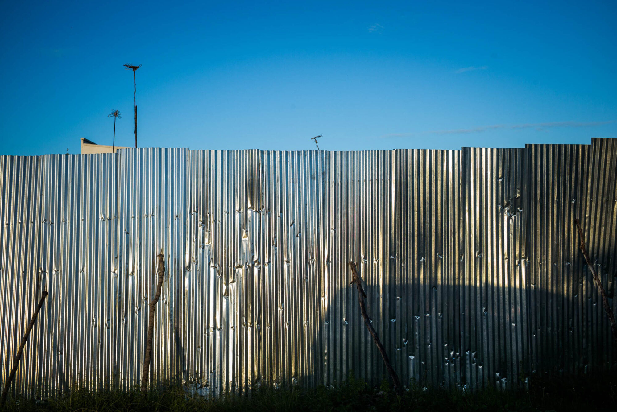 Tansania, 10. Juli 2014  - Reportage in Tansania und Suedafrika mit Werner Spitteler ueber Malaria, Artemisia Annua, Moringa und Mineralien.