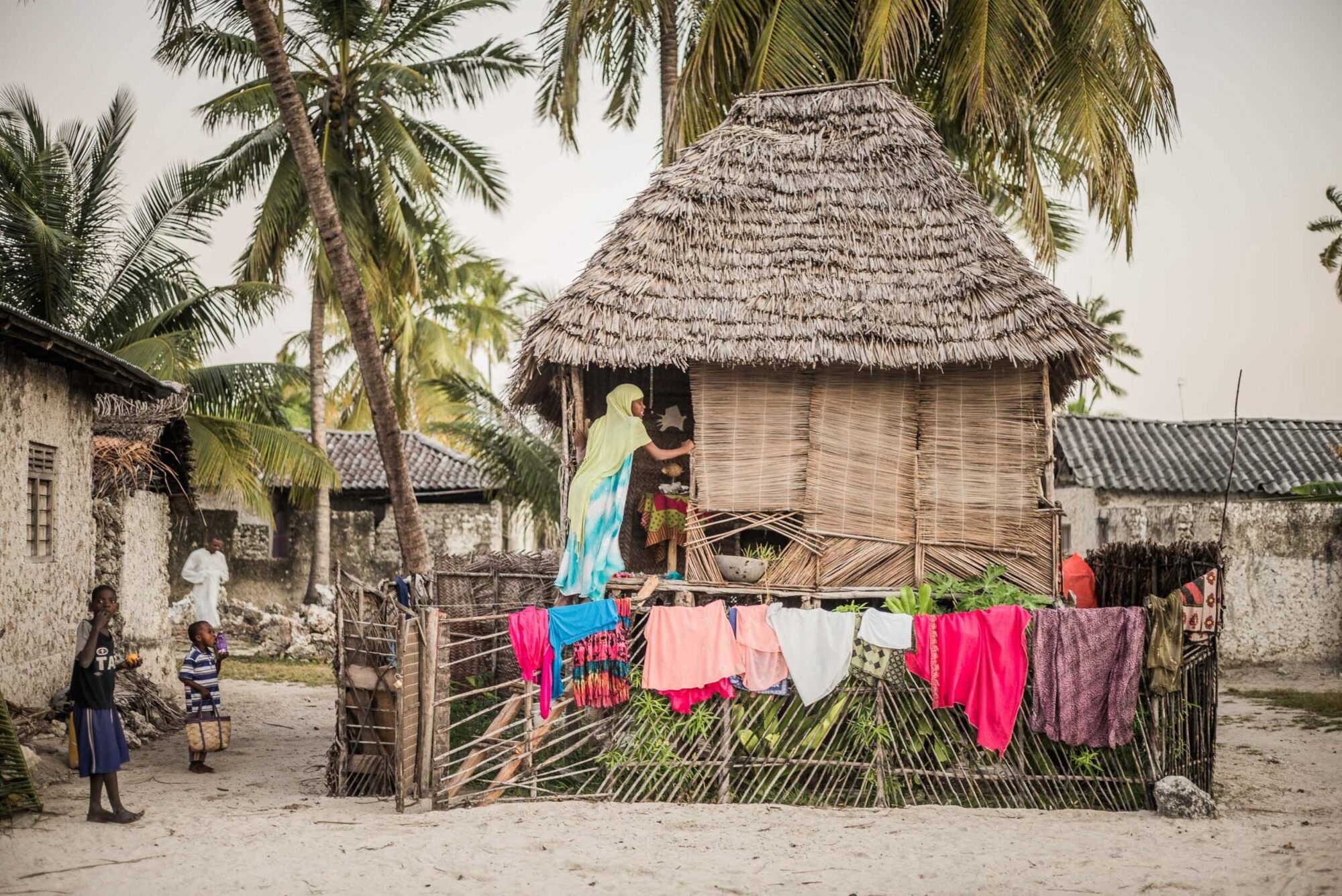 Sansibar, Tansania, 13. Juli 2014  - Ferien auf Sansibar mit Lilli, Marie und Nadja. Reportage in Tansania und Sansibar mit Werner Spitteler ueber Malaria, Artemisia Annua, Moringa und Mineralien.