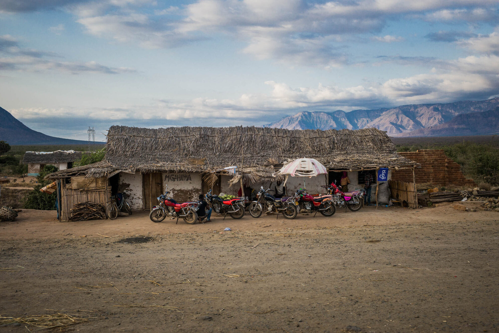 Dar Es Salaam, Tansania, 22. Juli 2014  - .Grab von  Yohani Kinyala Lauwo, Reportage in Tansania und Sansibar mit Werner Spitteler ueber Malaria, Artemisia Annua, Moringa und Mineralien.