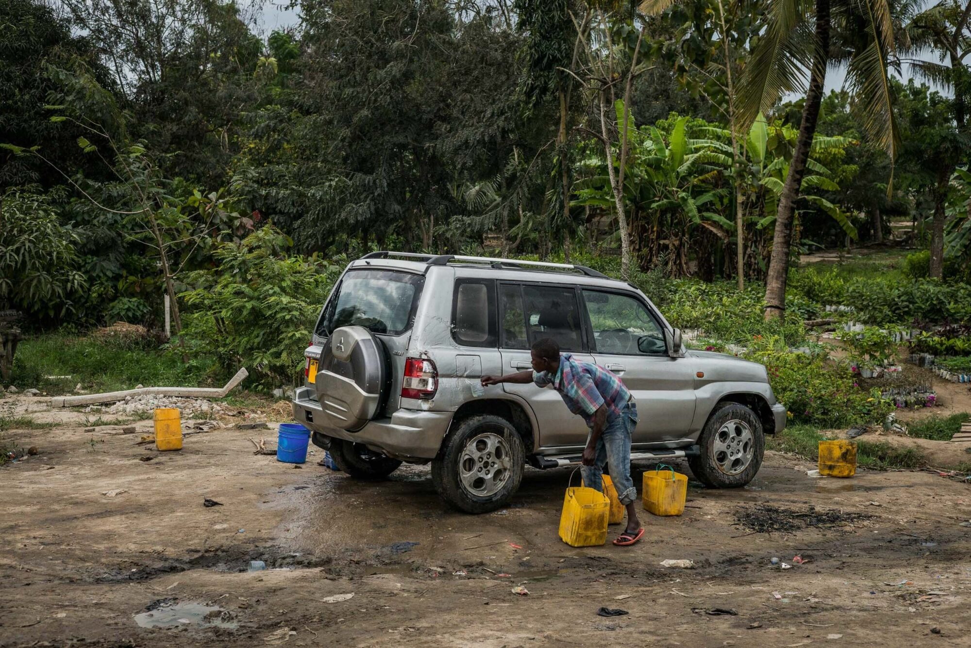Dar Es Salaam, Tansania, 24. Juli 2014 - Flug von Dar Es Salaam nach Zuerich, Reportage in Tansania und Sansibar mit Werner Spitteler ueber Malaria, Artemisia Annua, Moringa und Mineralien.