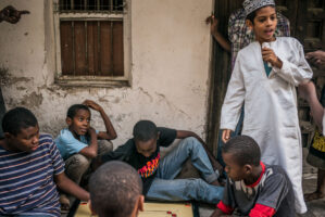 Sansibar, Tansania, 15. Juli 2014 - Ferien mit Lilli, Marie und Nadja auf Sansibar. Reportage in Tansania und Sansibar mit Werner Spitteler ueber Malaria, Artemisia Annua, Moringa und Mineralien.