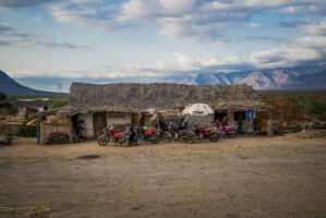 Dar Es Salaam, Tansania, 22. Juli 2014  - .Grab von  Yohani Kinyala Lauwo, Reportage in Tansania und Sansibar mit Werner Spitteler ueber Malaria, Artemisia Annua, Moringa und Mineralien.