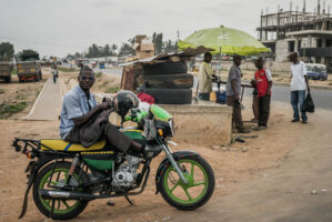 Dar Es Salaam, Tansania, 23. Juli 2014 - Reportage in Tansania und Sansibar mit Werner Spitteler ueber Malaria, Artemisia Annua, Moringa und Mineralien.
